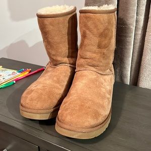 Ugg boots size 10